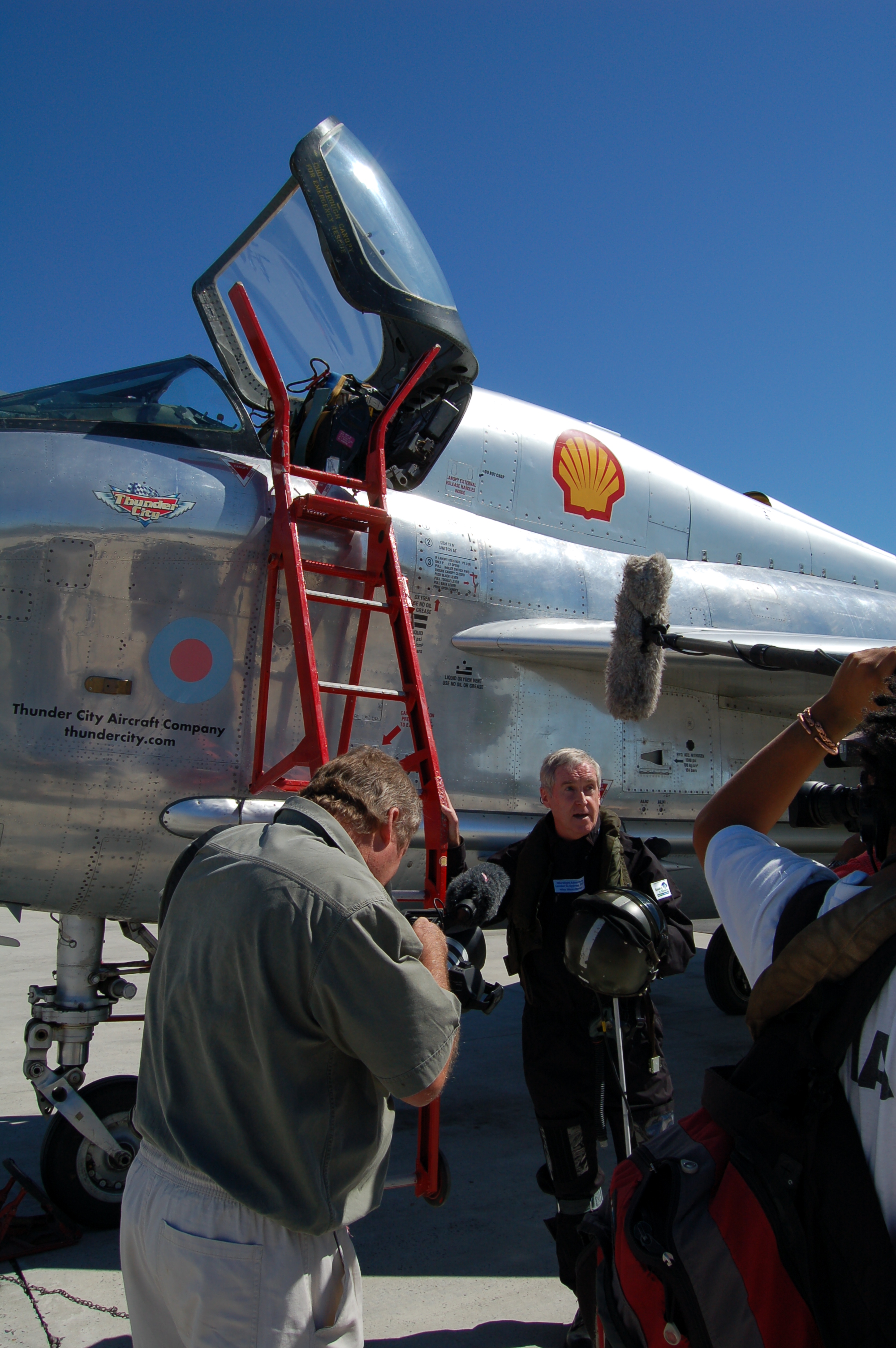 Lightning Supersonic Flight - Miles Hilton-Barber Adventurer